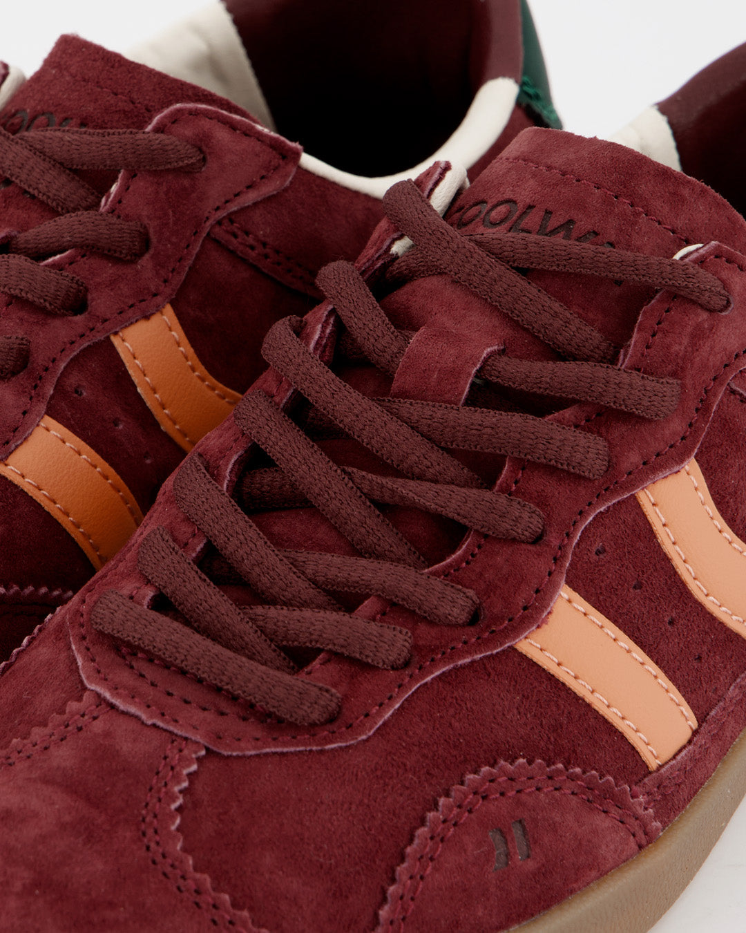 KIZUNA DEEP BURGUNDY FEMME